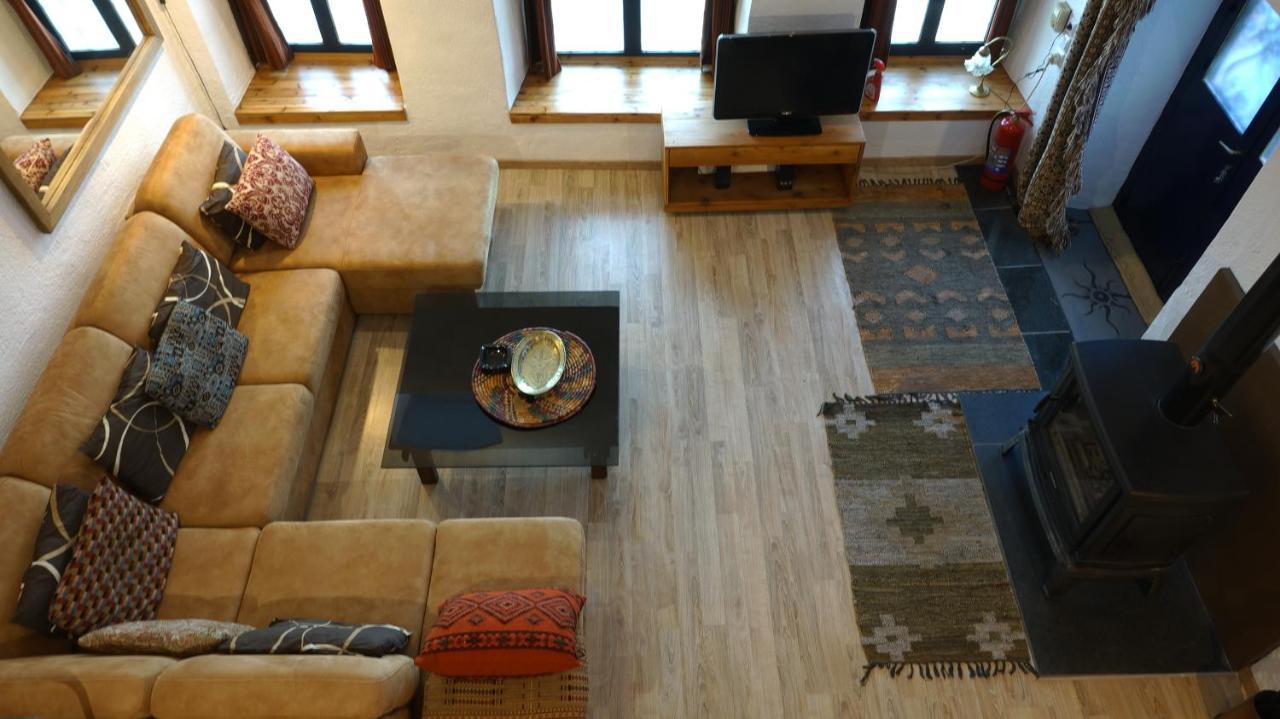 The Old Olive Mill House Villa Aegae Exterior photo
